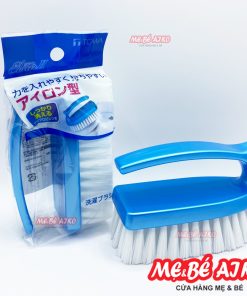 Bàn chải giặt quần áo có tay cầm Nhật Bản TOWA
